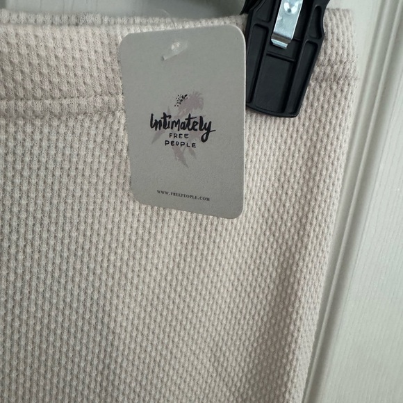 Intimately Free People Sloane Thermal Legging Waffle Knit NWT size Small - Picture 4 of 14